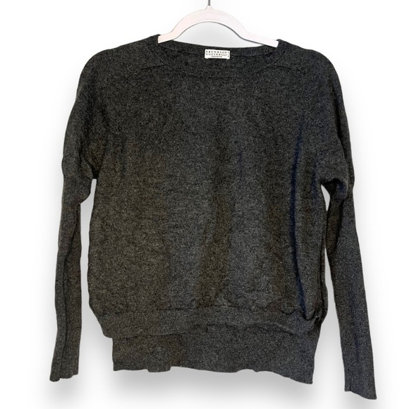 Brunello Cucinelli Cashmere Sweater Size Small Gray High Low Buttons FLAWED - Picture 1 of 9
